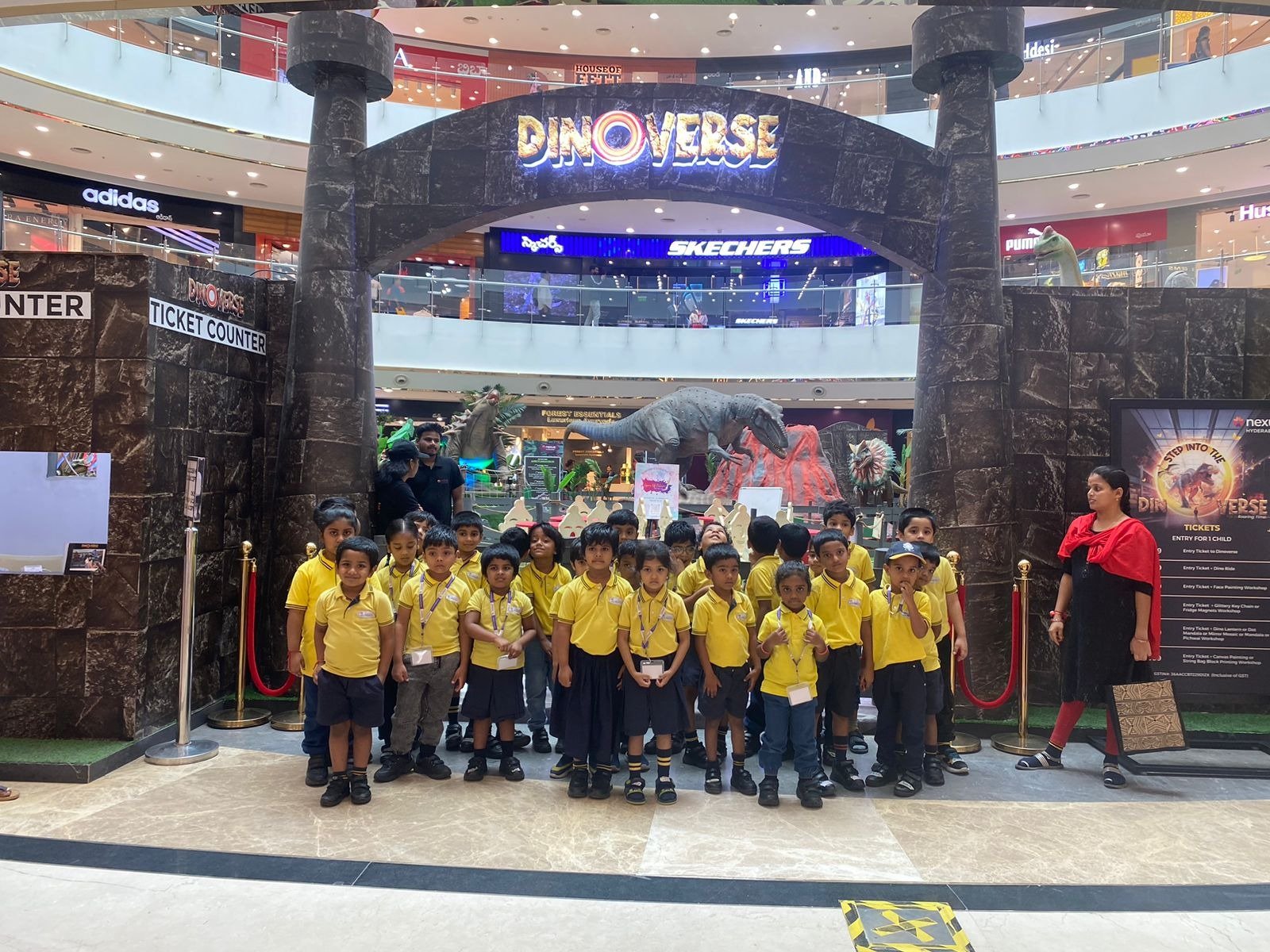 Elegancia students visiting a dinosaur exhibition